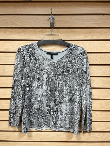 White House Black Market Sweater Gray Size X-Large