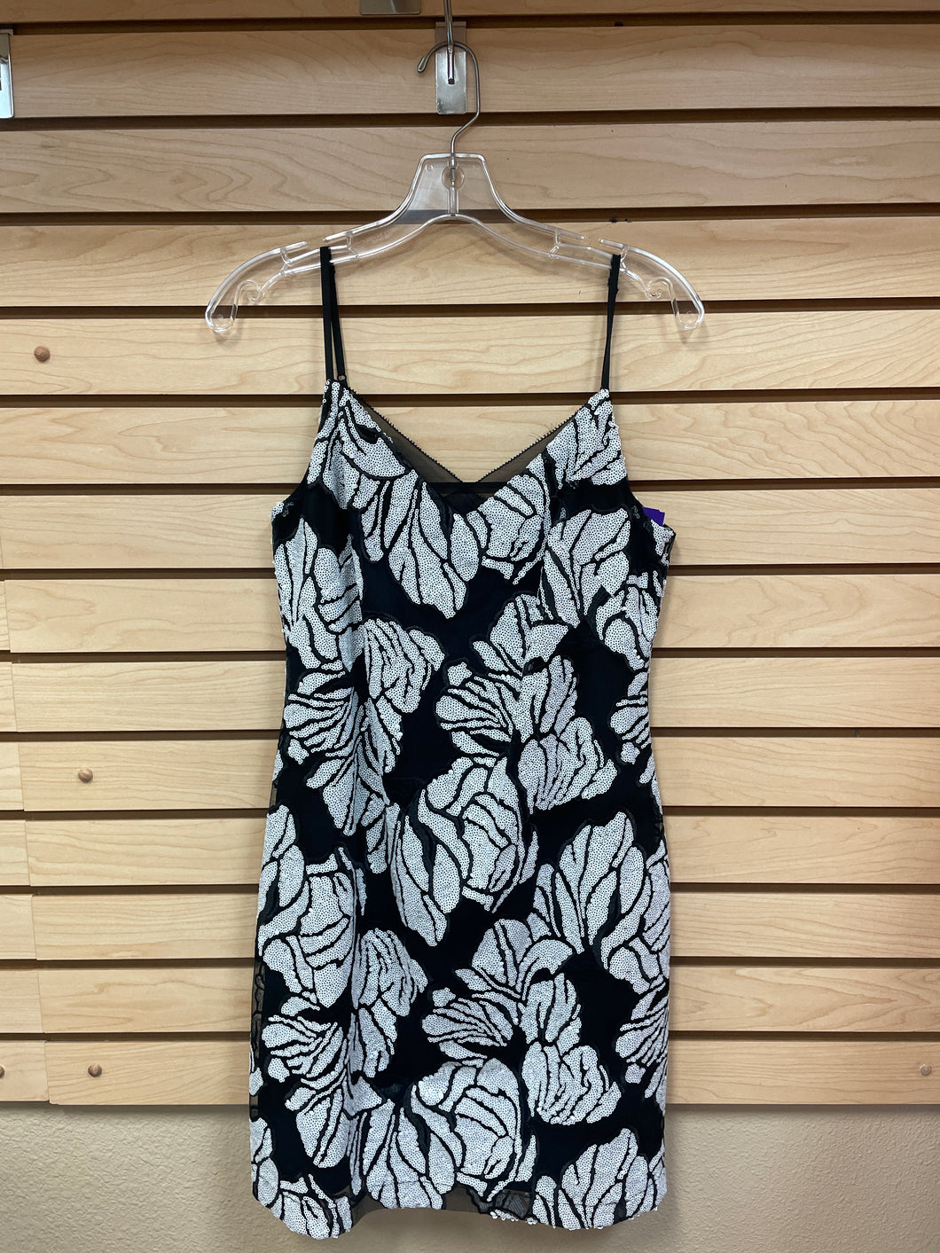 White House Black Market Sleeveless Dress Black And White Size 4