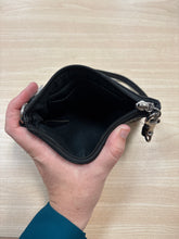 Load image into Gallery viewer, Coach Wristlet Black