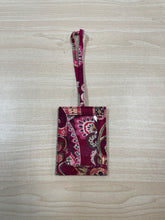 Load image into Gallery viewer, Vera Bradley Luggage Tag Red