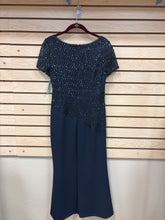 Load image into Gallery viewer, Adrianna Papell Short Sleeve Dress Navy Size 8