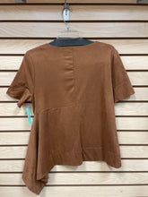 Load image into Gallery viewer, Chico&#39;s Short Sleeve Top Brown Size Small