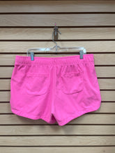 Load image into Gallery viewer, Lilly Pulitzer Shorts Pink Size X-Large