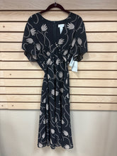 Load image into Gallery viewer, Liz Claiborne Short Sleeve Dress Black And Tan Size 16