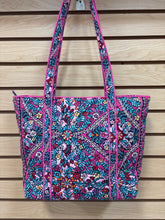 Load image into Gallery viewer, Vera Bradley Shoulder Bag Fuchsia