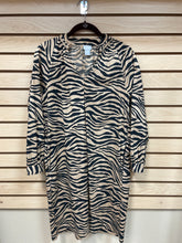 Load image into Gallery viewer, Chico&#39;s Long Sleeve Dress Brown And Black Size 2