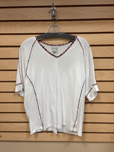 Load image into Gallery viewer, Chico&#39;s Short Sleeve Top White Size Large