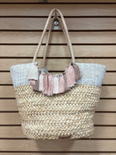 Load image into Gallery viewer, Sakroots Brave Beauty Artist Circle Wicker Shoulder Beach Tote Bag Large