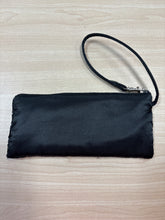 Load image into Gallery viewer, Liz Claiborne Wristlet Black