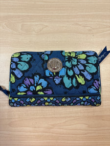 Vera Bradley Wallet Blue And Green