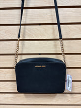 Load image into Gallery viewer, Michael Kors Crossbody Bag Black