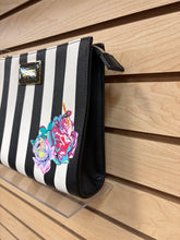 Load image into Gallery viewer, Betsey Johnson Clutch Wristlet Bag Black And White