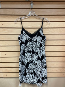 White House Black Market Sleeveless Dress Black And White Size 4