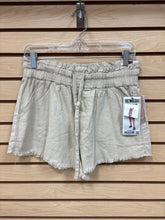 Load image into Gallery viewer, Rewash Shorts Tan Size Large