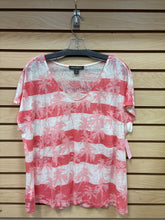 Load image into Gallery viewer, Tommy Bahama Short Sleeve Top Pink And White Size Large