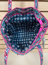 Load image into Gallery viewer, Vera Bradley Shoulder Bag Purple And Pink