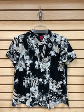 Load image into Gallery viewer, 212 Collection Short Sleeve Top Black And Gray Size Medium