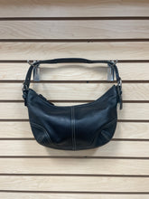 Load image into Gallery viewer, Coach Shoulder Bag Black