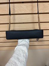 Load image into Gallery viewer, Michael Kors Crossbody Bag Black