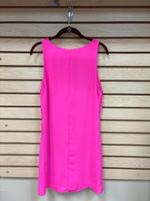 Load image into Gallery viewer, Skies Are Blue Sleeveless Dress Pink Size X-Small