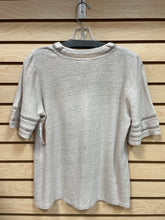 Load image into Gallery viewer, Chico&#39;s Short Sleeve Top Tan Size Small