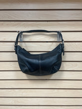 Load image into Gallery viewer, Coach Shoulder Bag Black