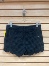 Load image into Gallery viewer, Crown &amp; Ivy Shorts Black Size Petite 2